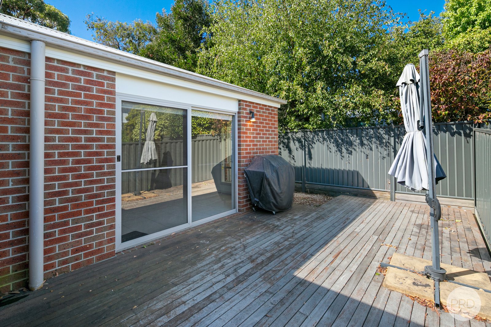 14 Bennett Street CANADIAN 13