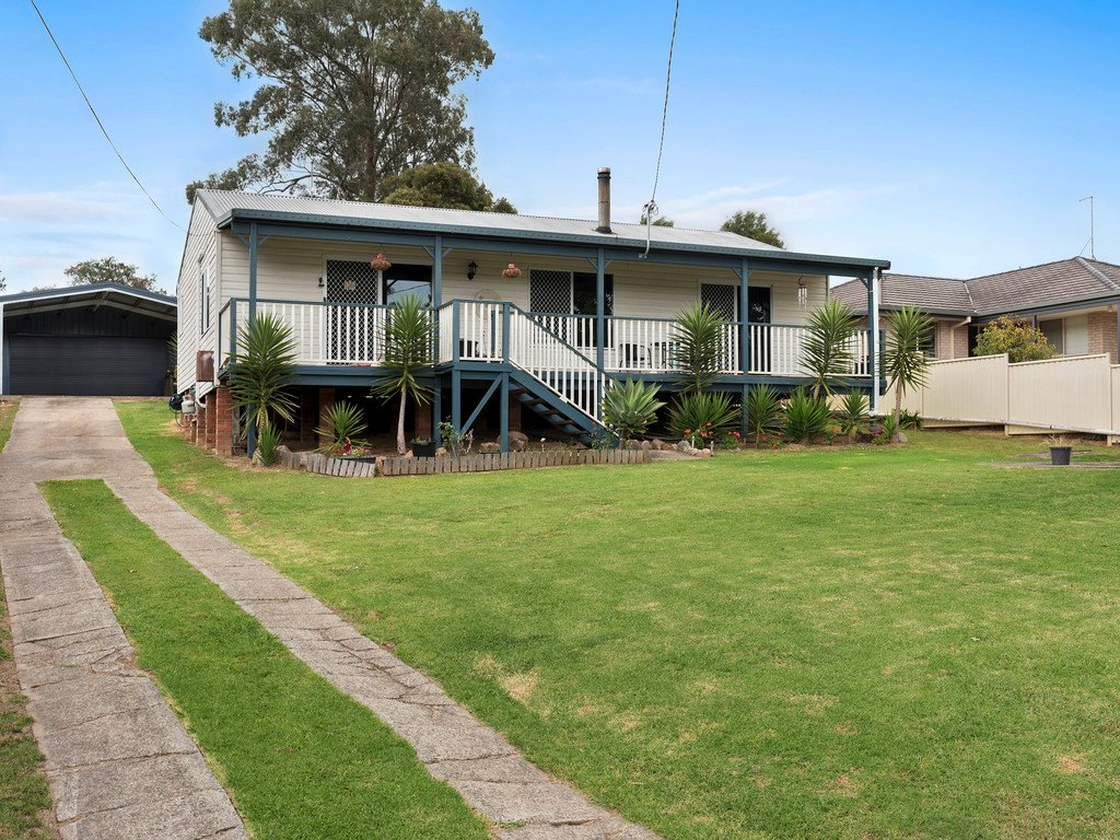 14 Bent Street NANA GLEN 1