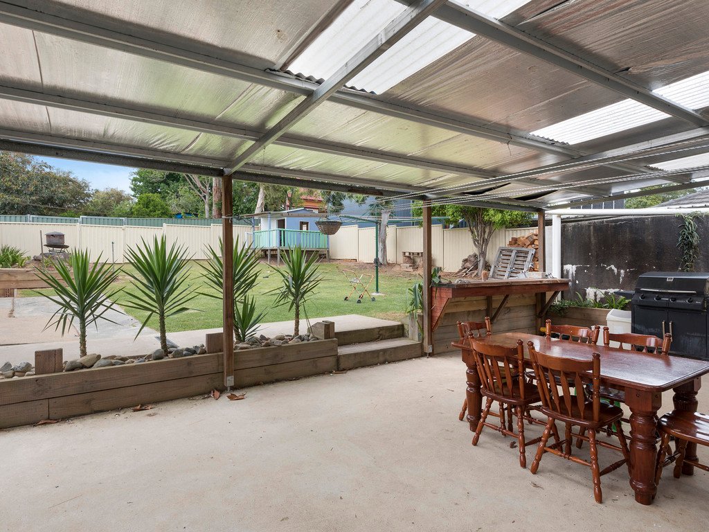 14 Bent Street NANA GLEN 3