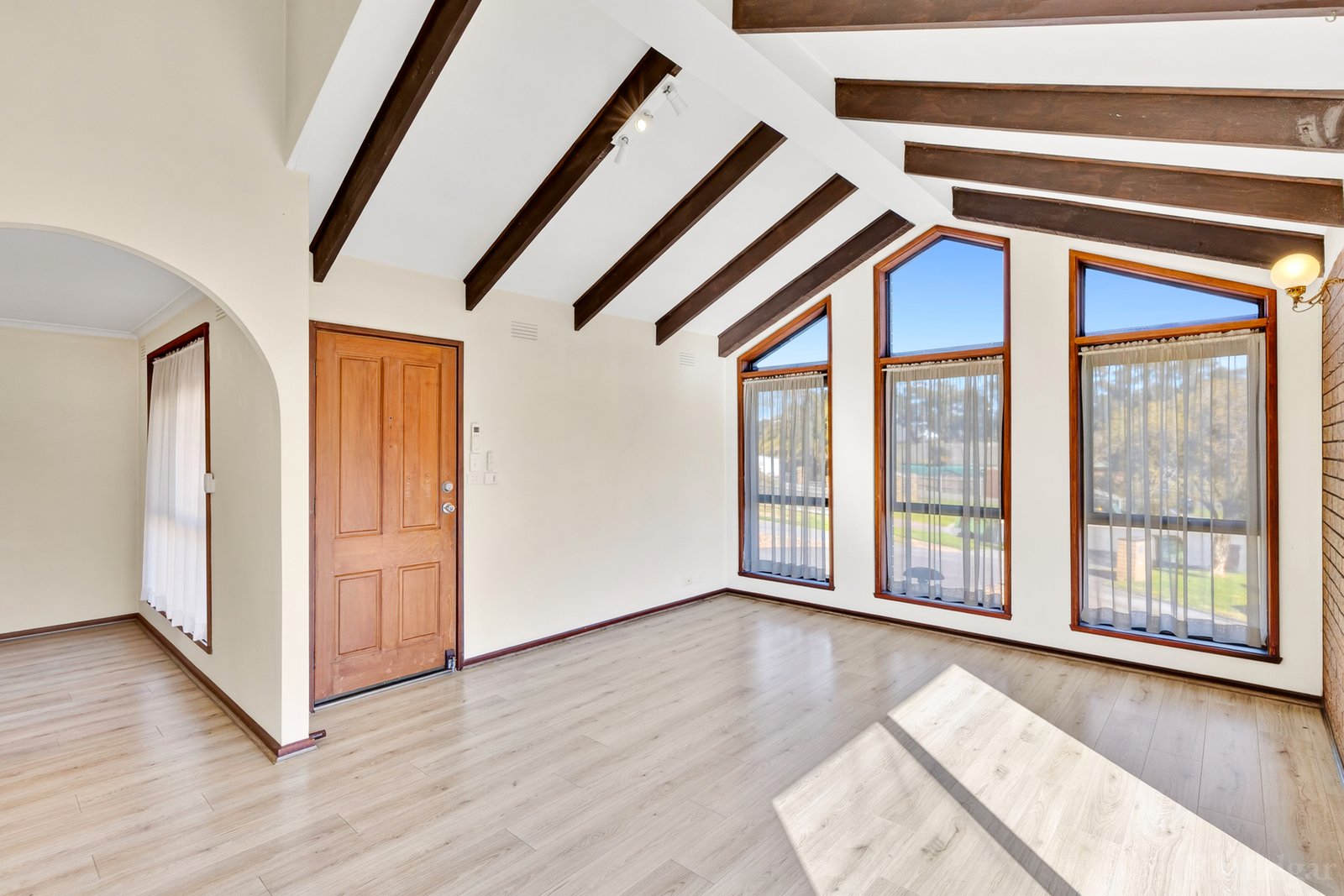 Real Estate and Property in 1/4 Birdie Court, North Geelong, VIC