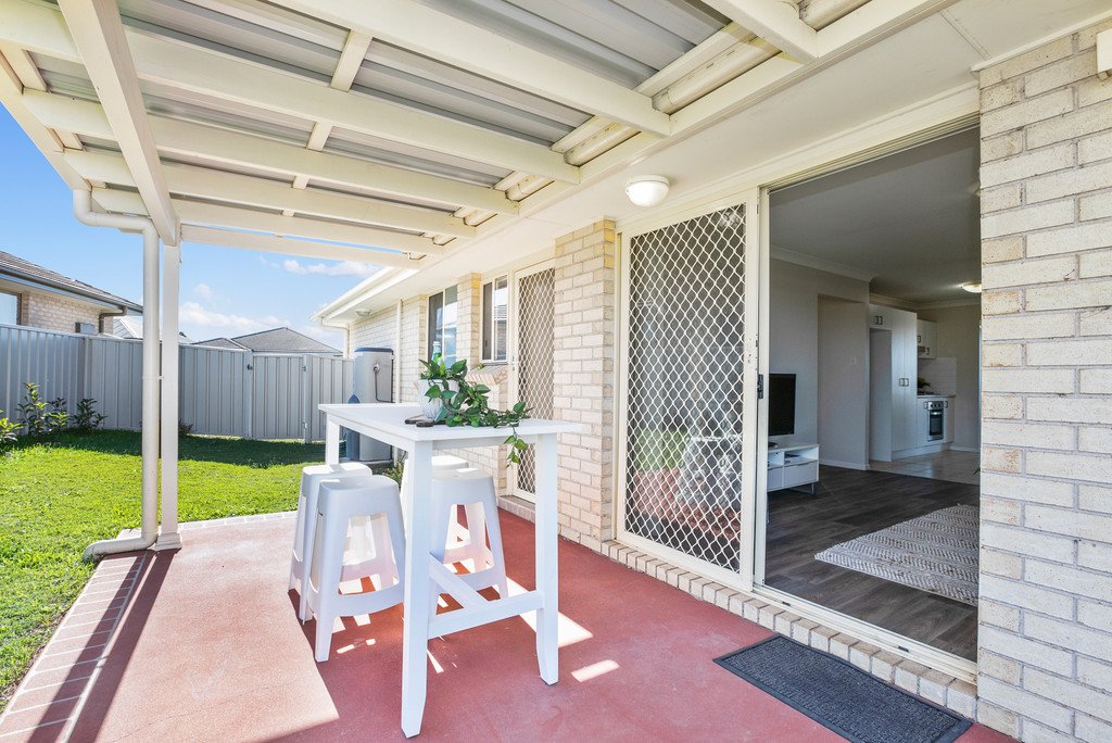 14 Blackley Avenue RAWORTH 16