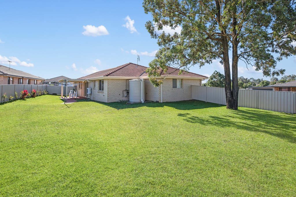 14 Blackley Avenue RAWORTH 17