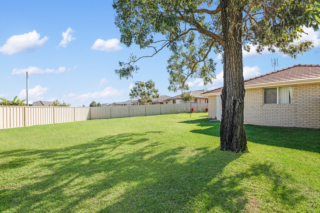 14 Blackley Avenue RAWORTH 19