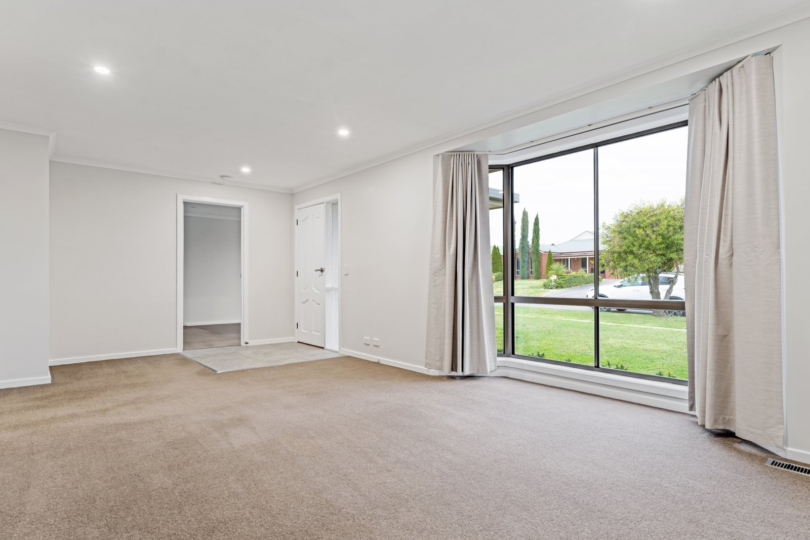 Real Estate and Property in 14 Blair Drive, Kyneton, VIC