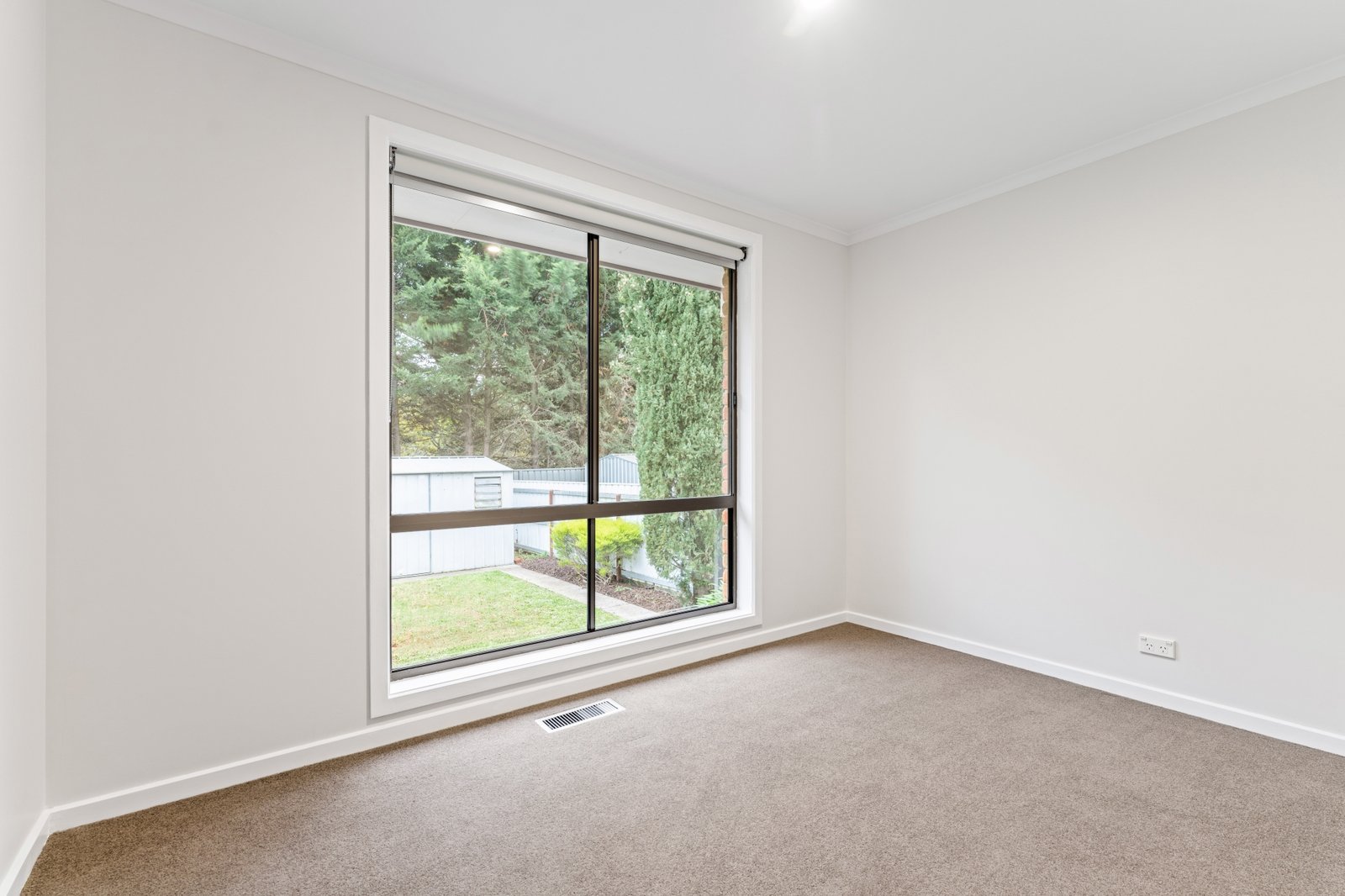 Real Estate and Property in 14 Blair Drive, Kyneton, VIC