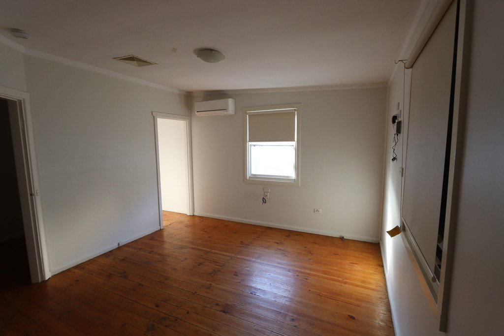 1/4 Bridge Street TUMBARUMBA 2