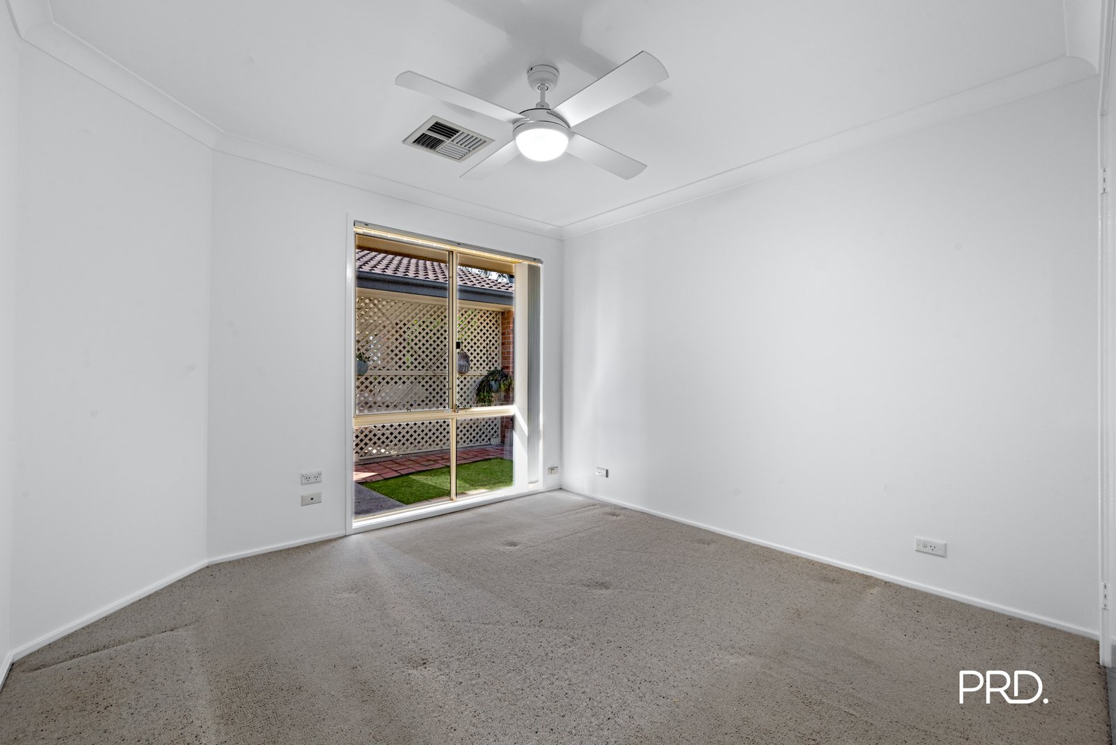 14 Britten Close CRANEBROOK 9
