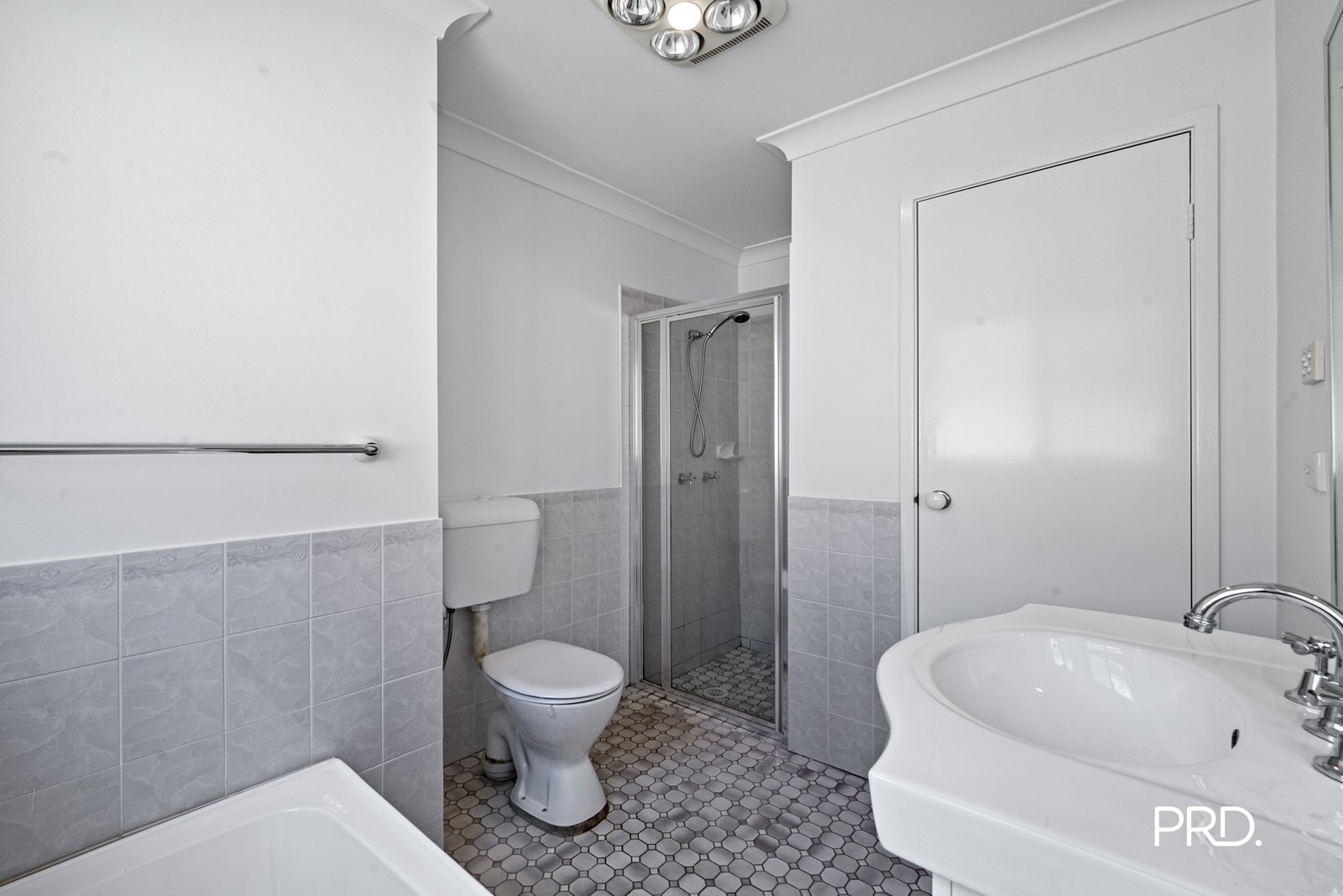 14 Britten Close CRANEBROOK 11