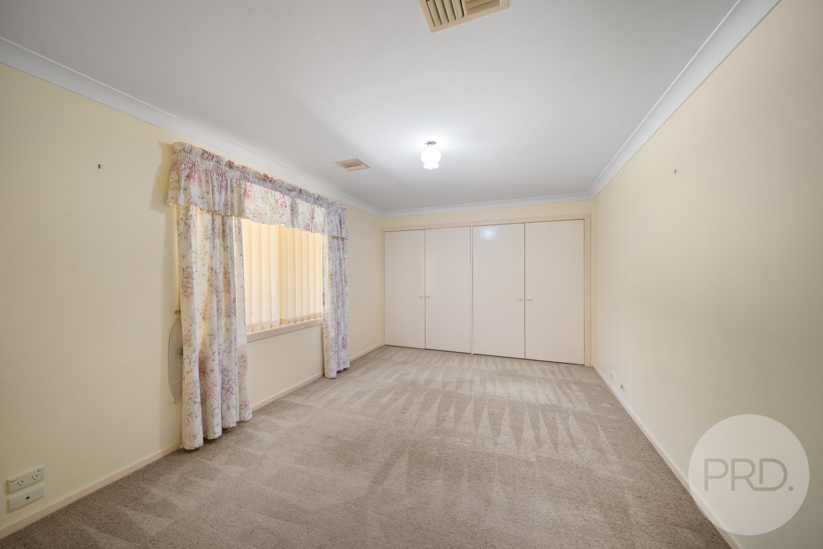 14 Brooklyn Drive BOURKELANDS 9