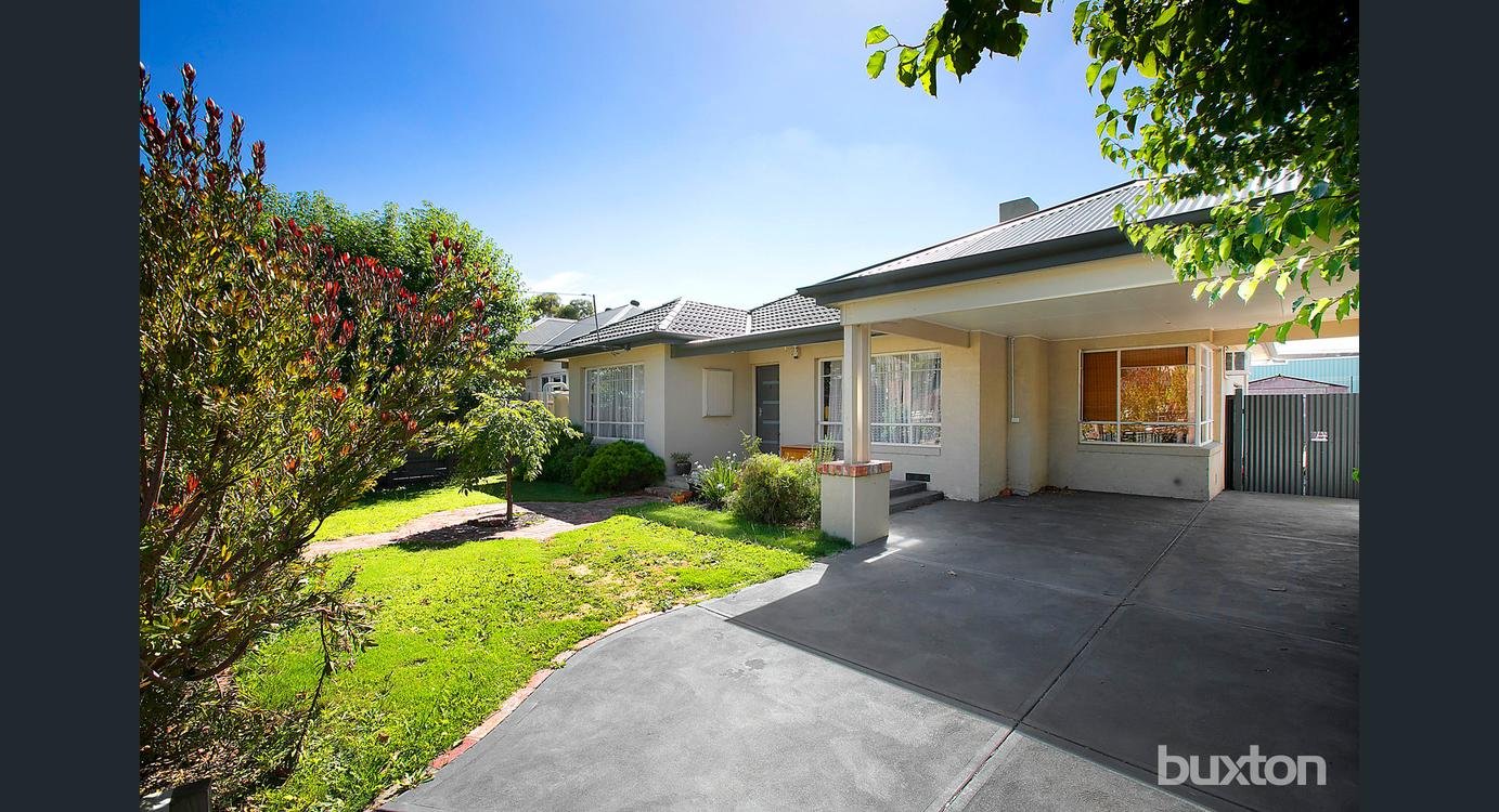 Gallery: 14 Bundoora Parade