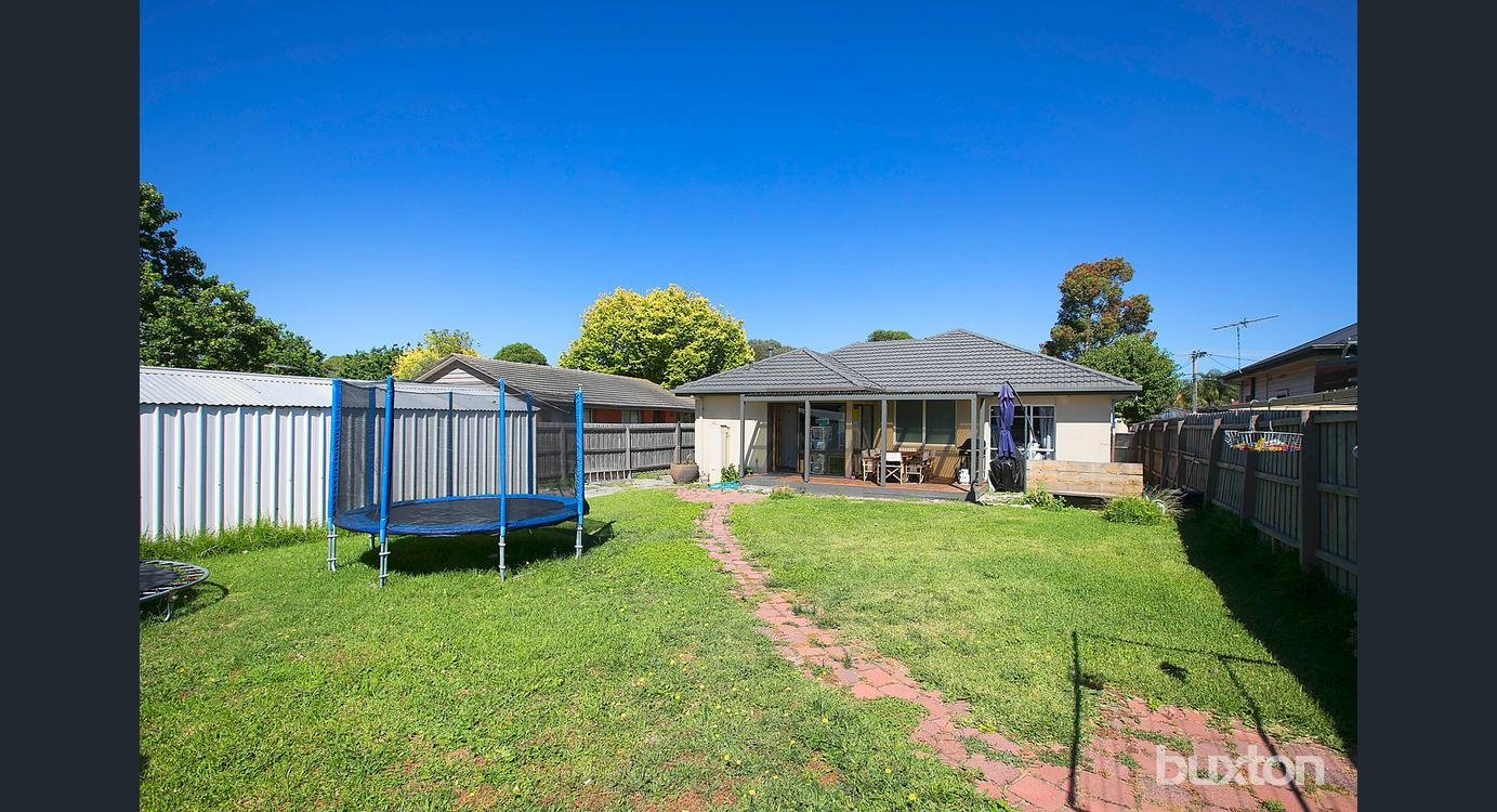Gallery: 14 Bundoora Parade