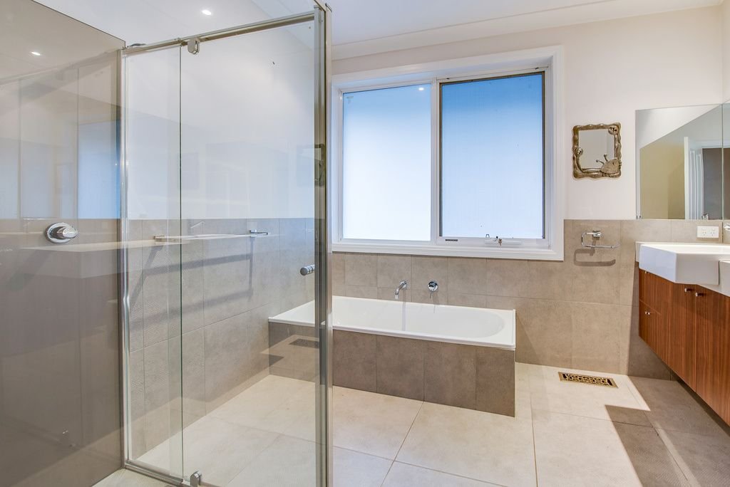 Gallery: 14 Bundoora Parade