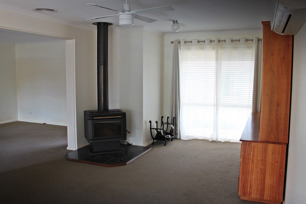 14 Burgun Drive TUMBARUMBA 6