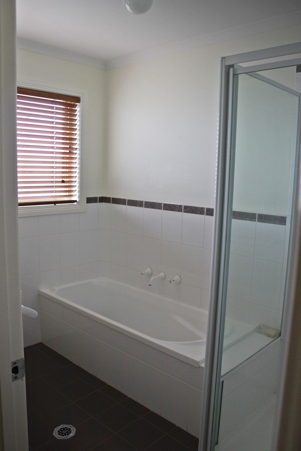 14 Burgun Drive TUMBARUMBA 8