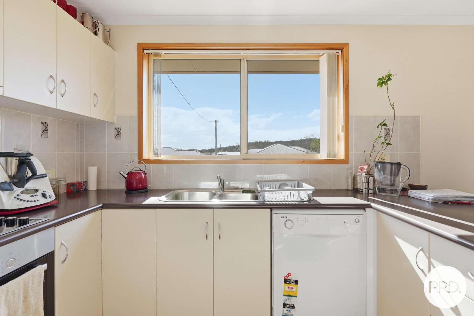 1/4 Burnett Street SORELL 8