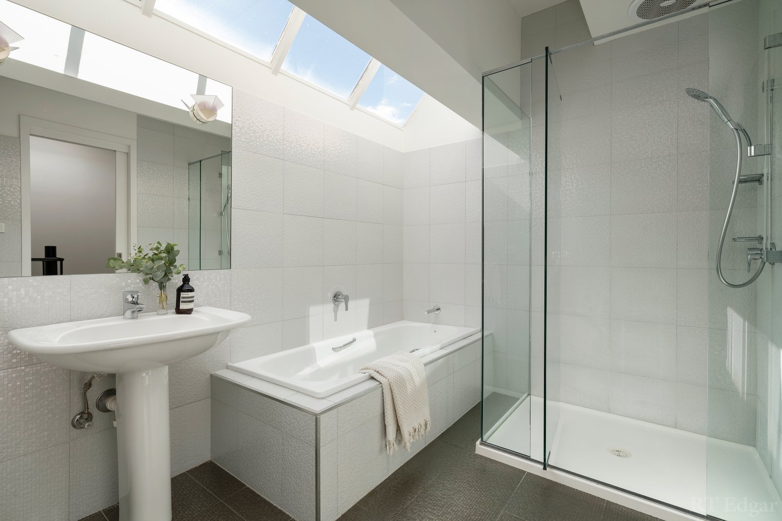 Real Estate and Property in 14 Burnie Street, Toorak, VIC