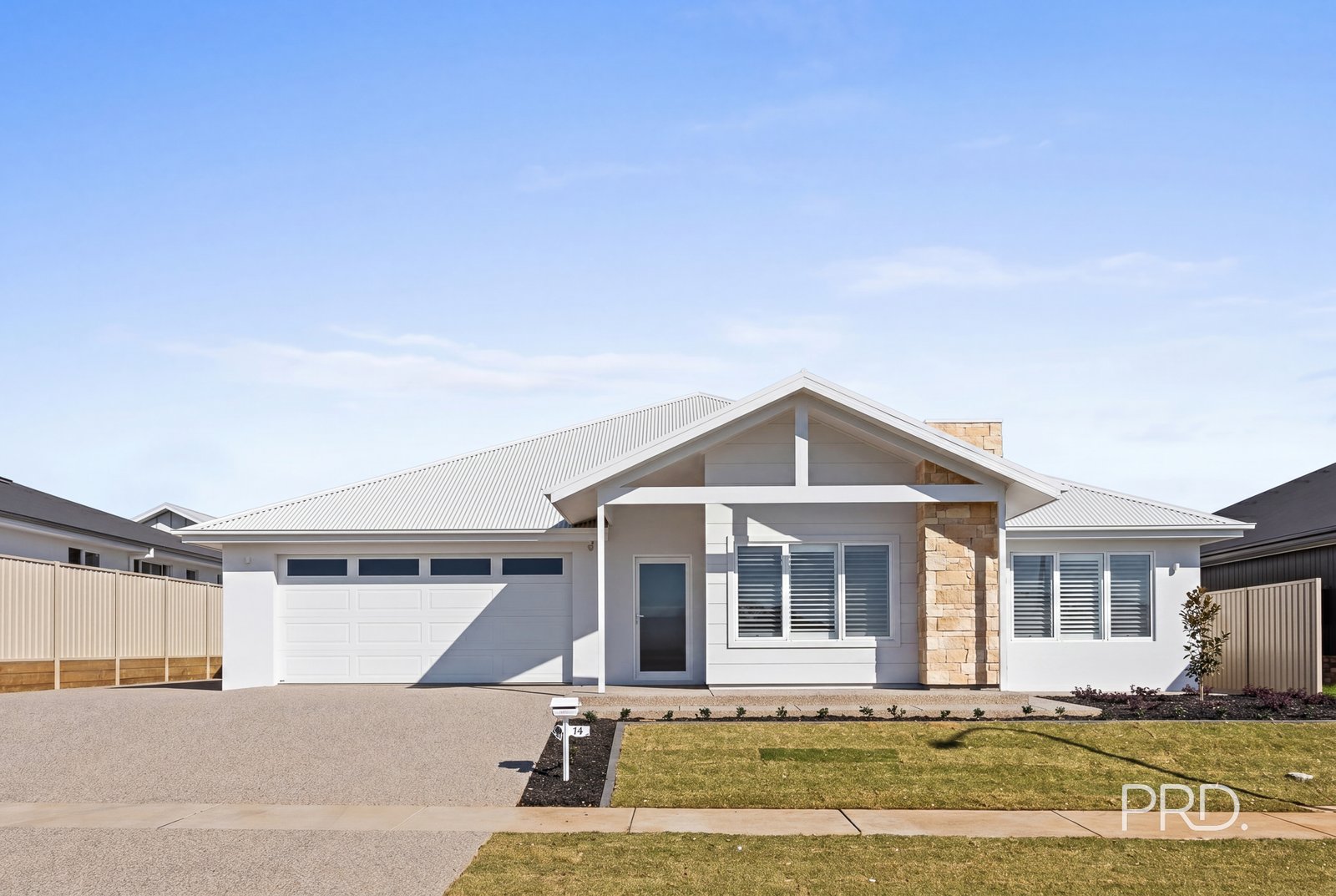 14 Burt Street GOBBAGOMBALIN 1
