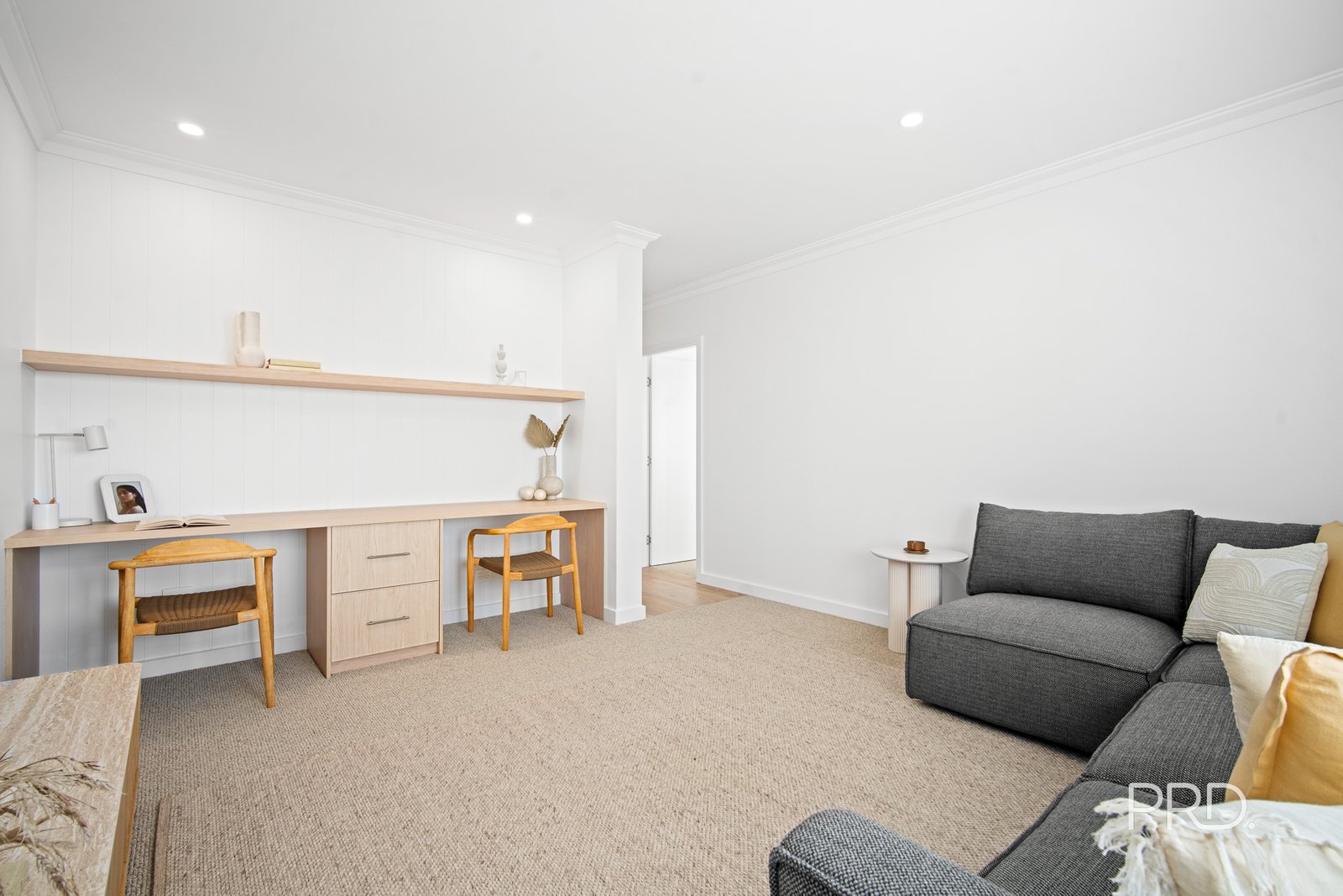 14 Burt Street GOBBAGOMBALIN 22