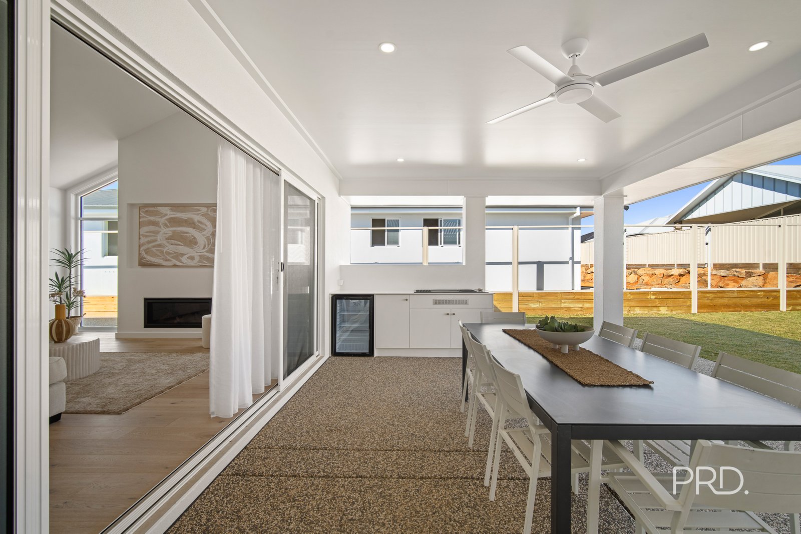 14 Burt Street GOBBAGOMBALIN 23