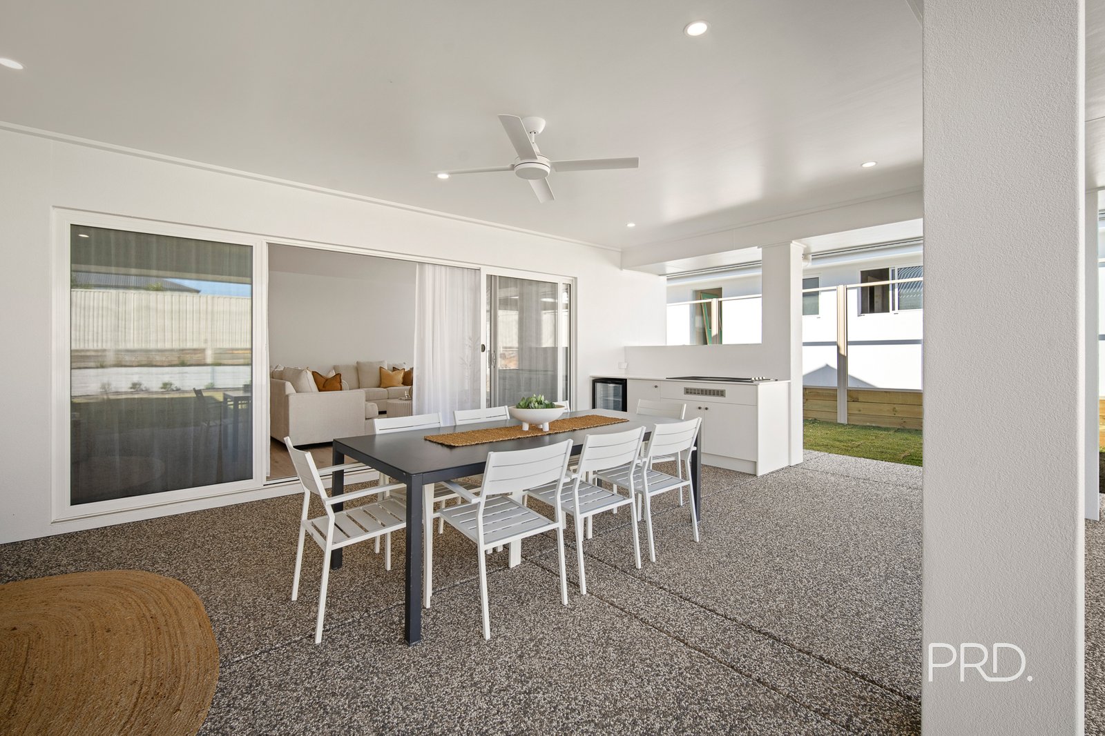 14 Burt Street GOBBAGOMBALIN 24