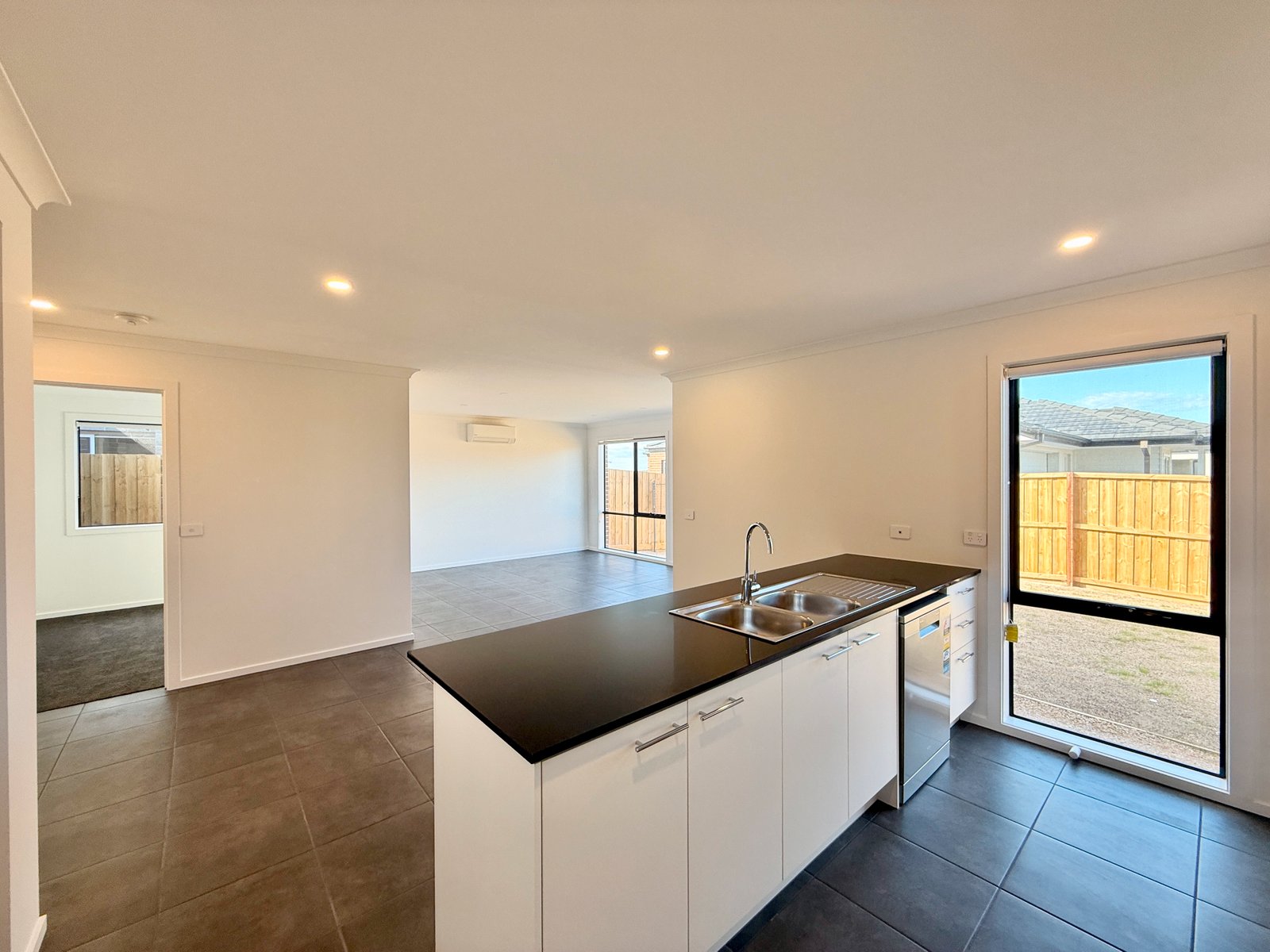 Gallery: 14 Buttercup Crescent