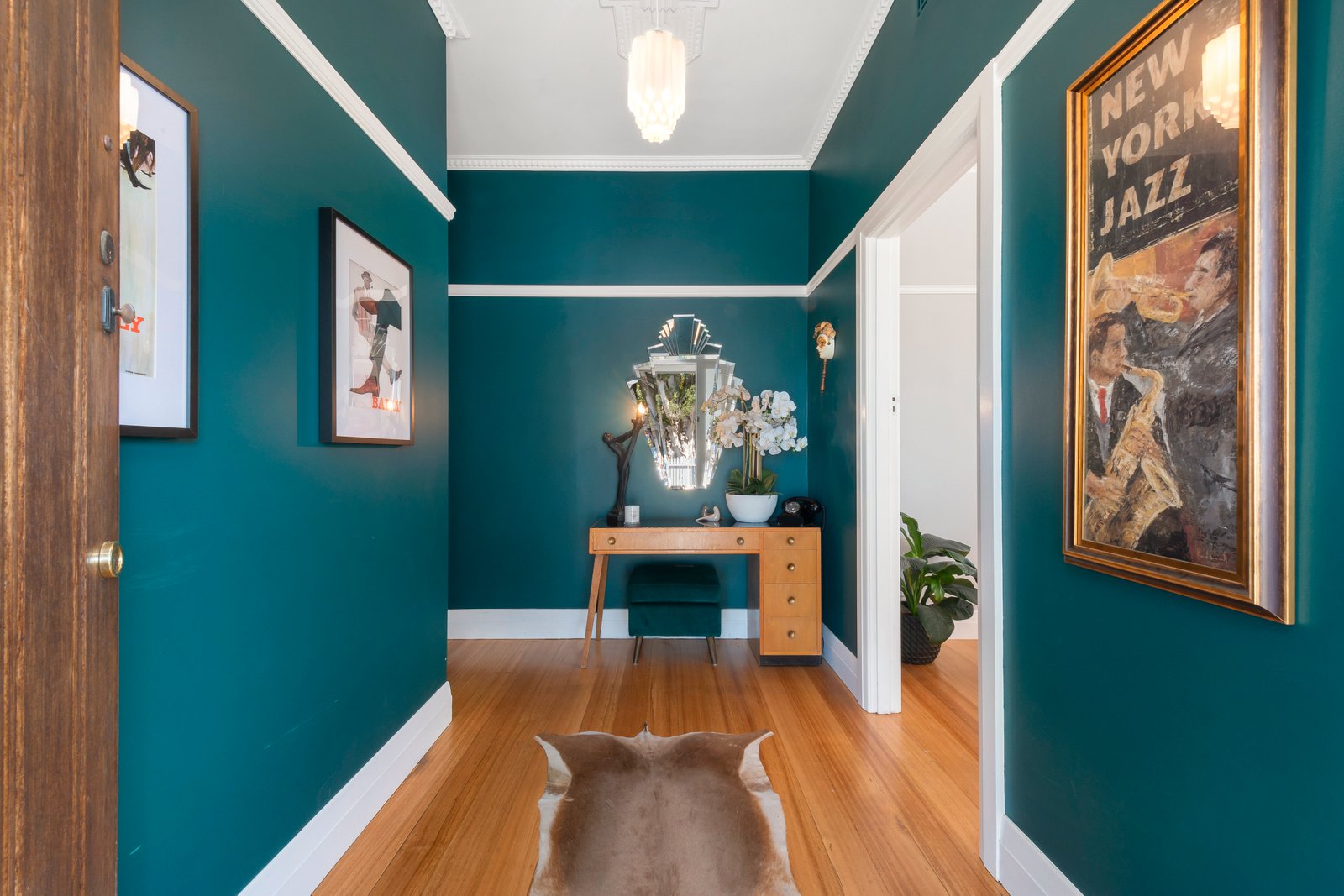 Gallery: 14 Cairns Avenue