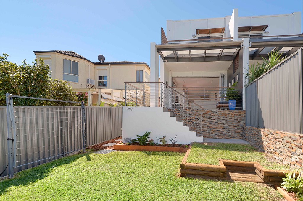 14 Caley Street CHIFLEY 8