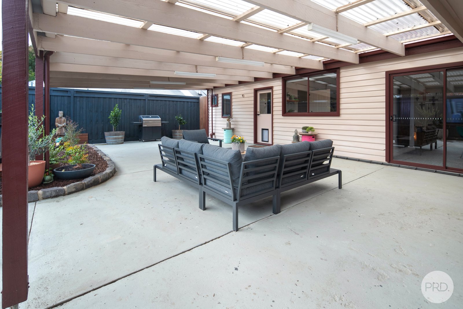 14 Campbells Crescent REDAN 13