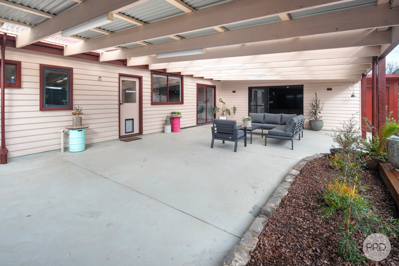 14 Campbells Crescent REDAN 14