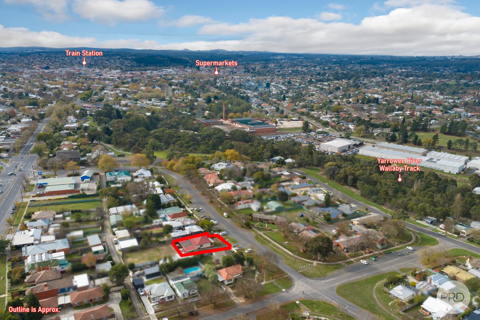 14 Campbells Crescent REDAN 19