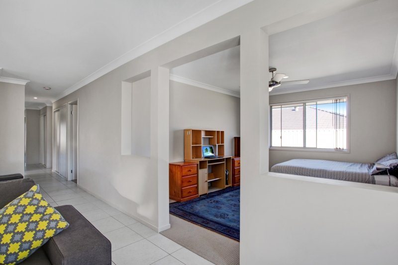 14 Campden Street THORNTON 5