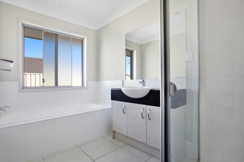 14 Campden Street THORNTON 7