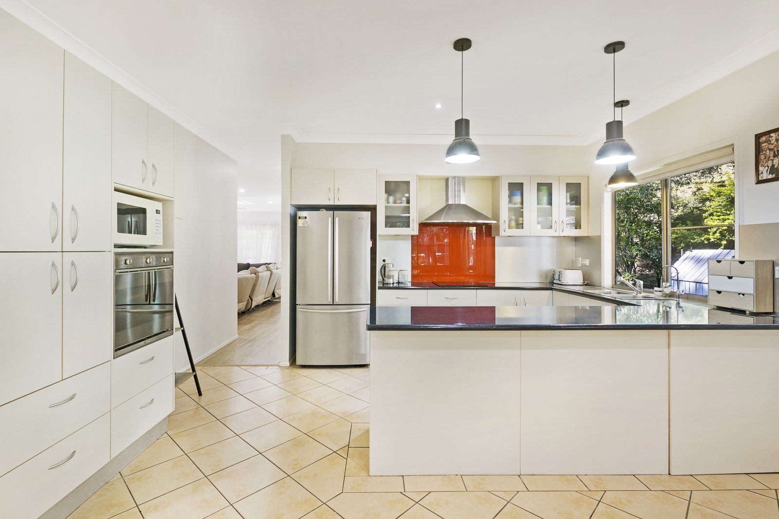 14 Carapook Crescent TALLEBUDGERA 20