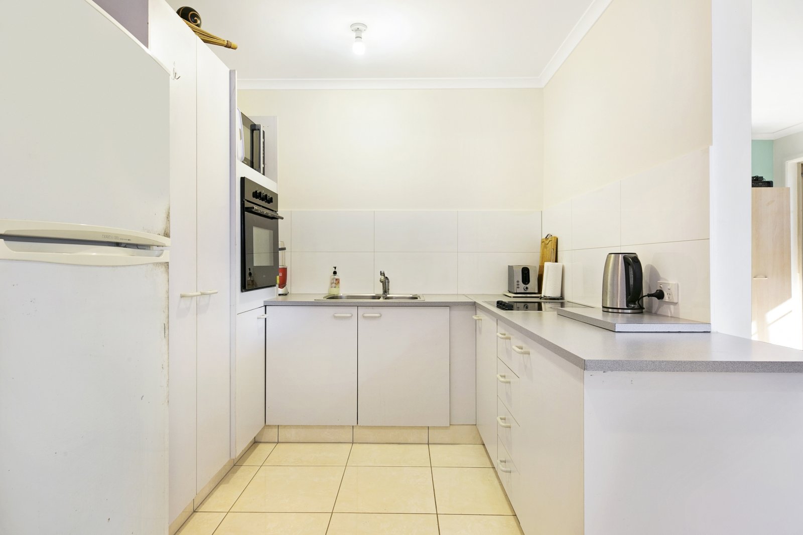 14 Carapook Crescent TALLEBUDGERA 24