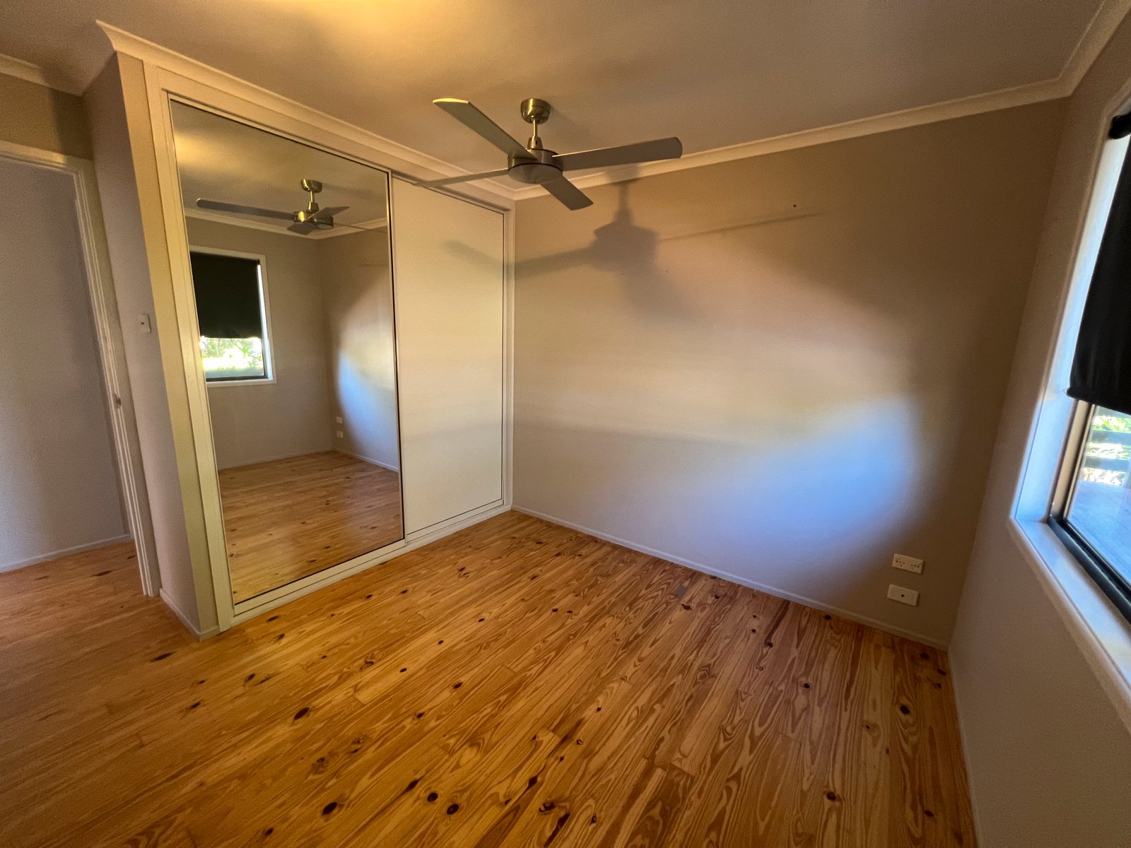 14 Carinya Drive CLINTON 9