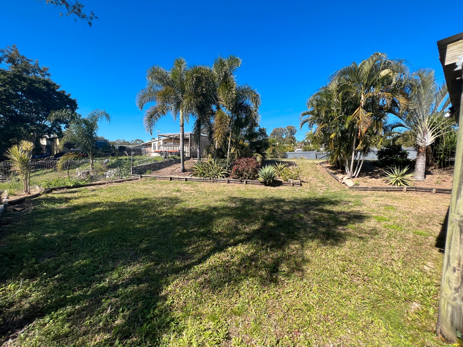 14 Carinya Drive CLINTON 15