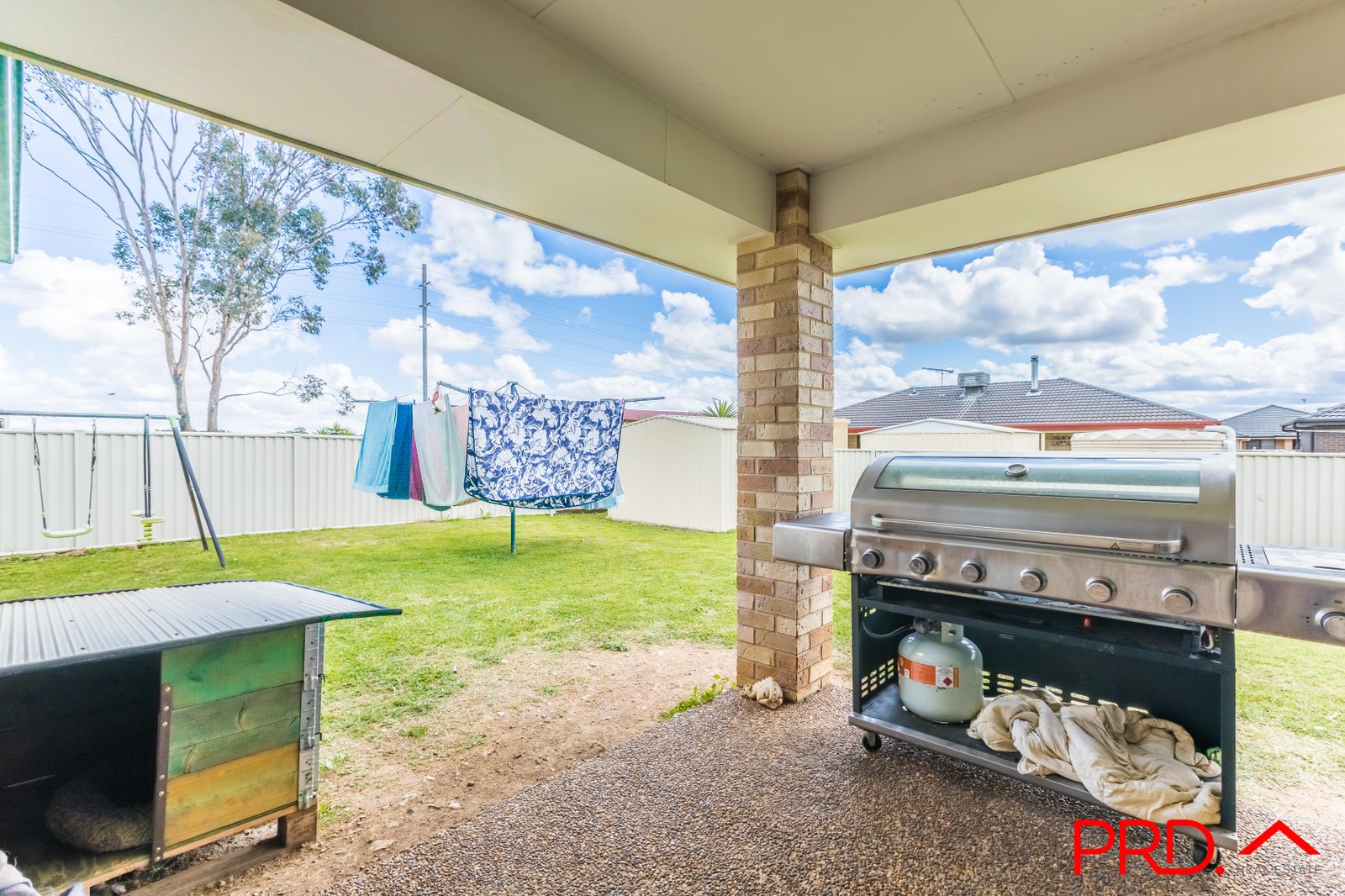 14 Carnegie Place TAMWORTH 16