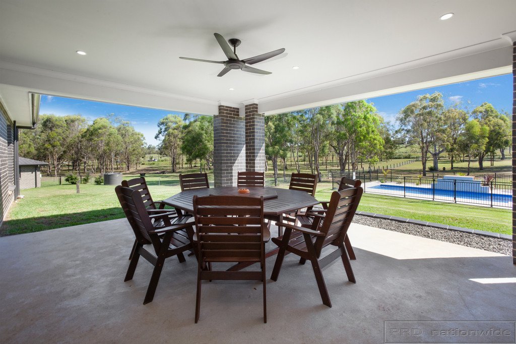 14 Carnival Close WINDELLA 13