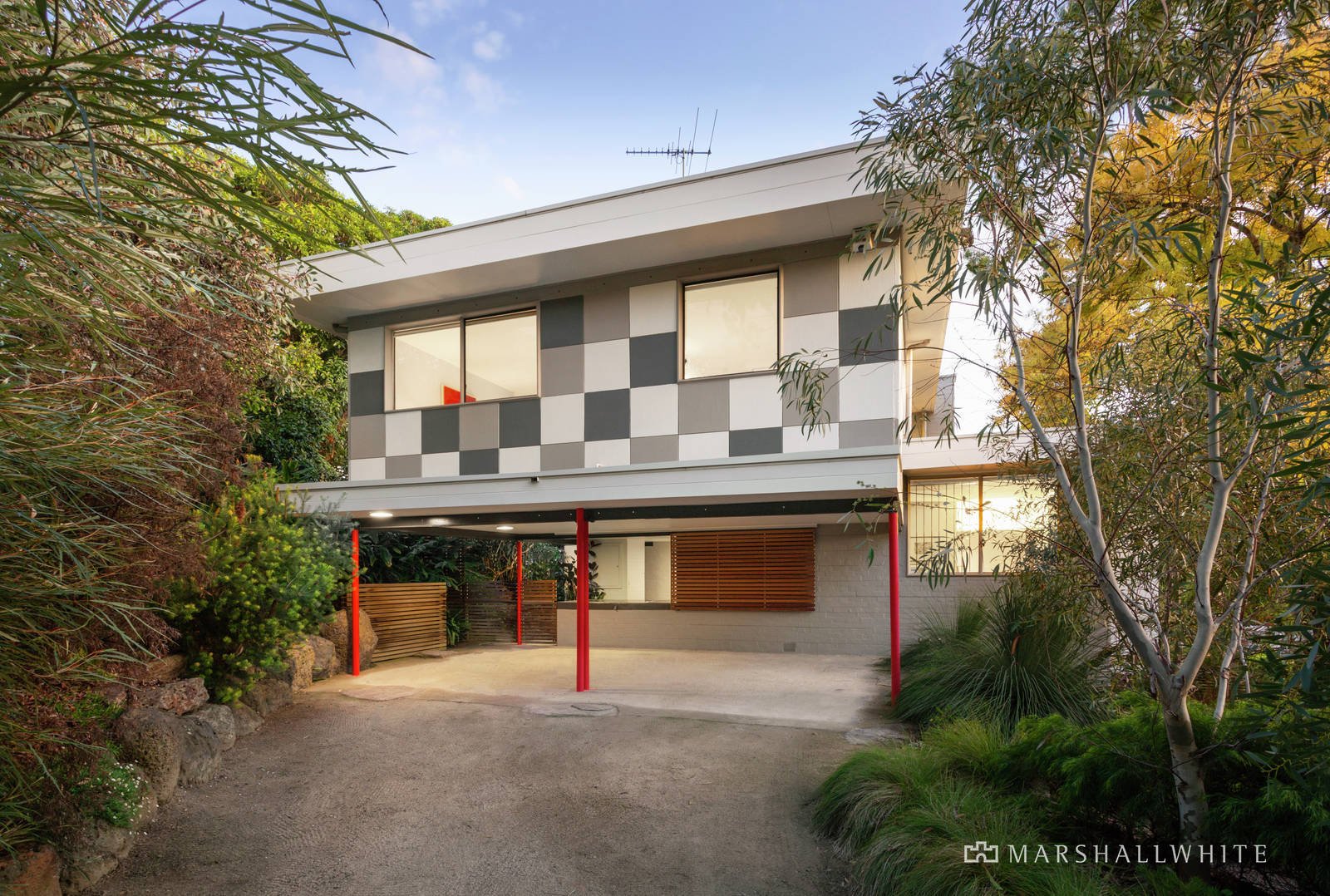 14 Carnsworth Avenue, Kew, 3101