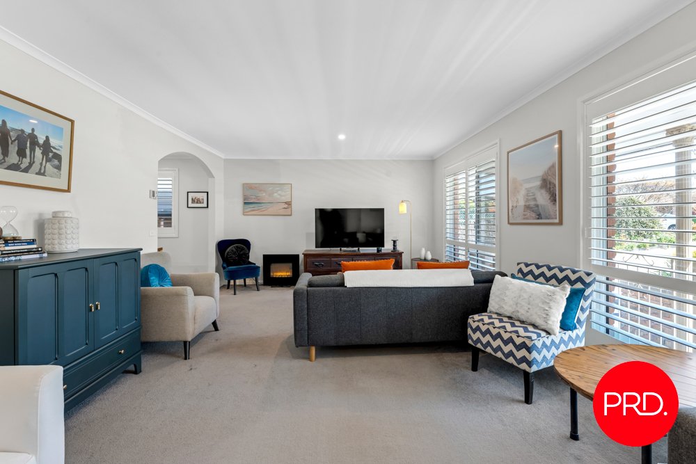 14 Carwoola Place QUEANBEYAN EAST 8