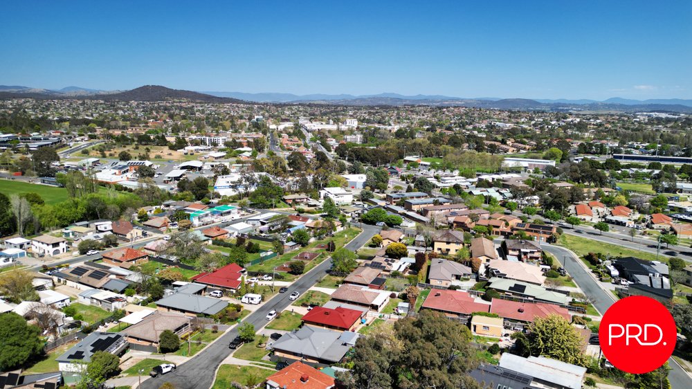 14 Carwoola Place QUEANBEYAN EAST 24