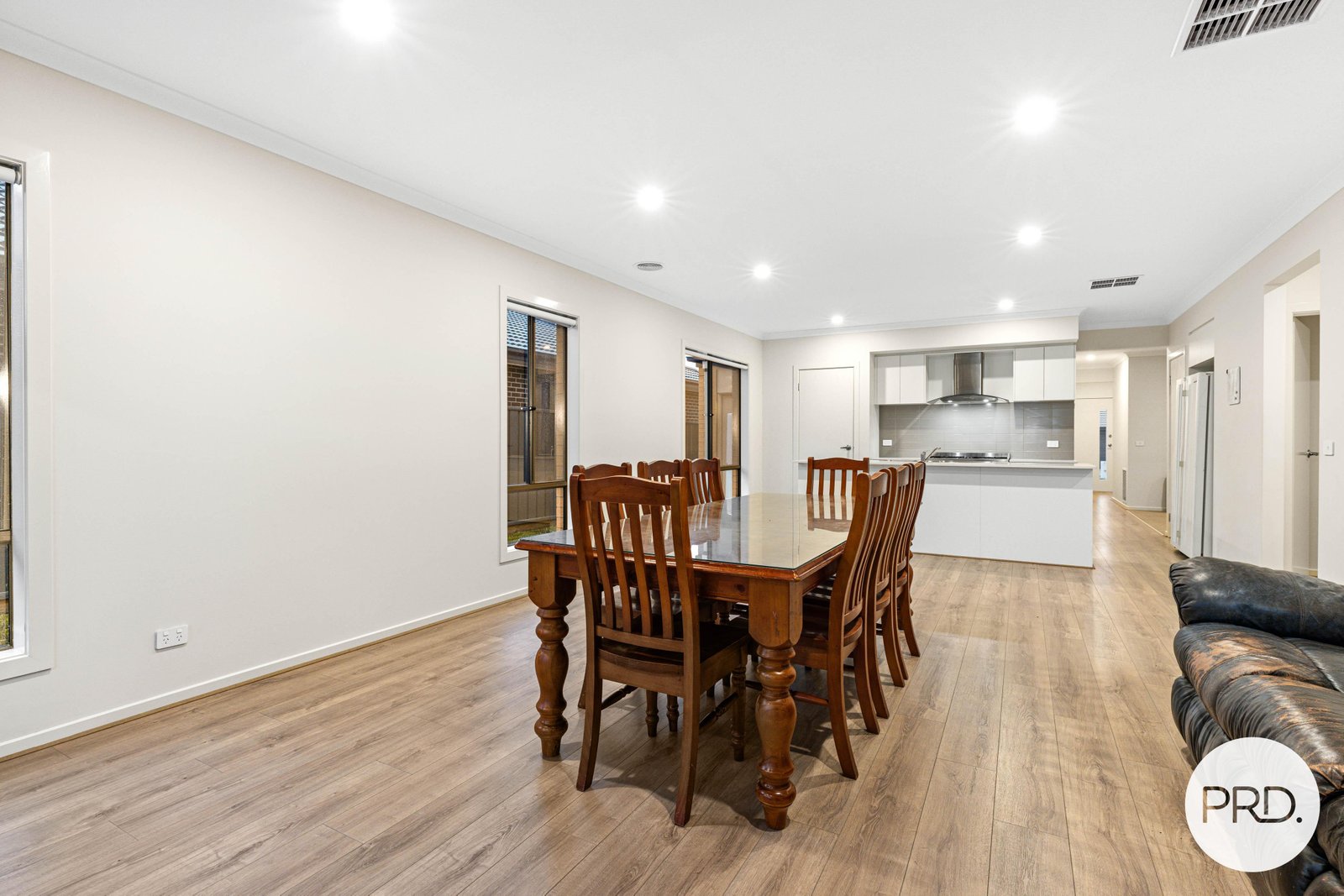 14 Cassowary Way WINTER VALLEY 4