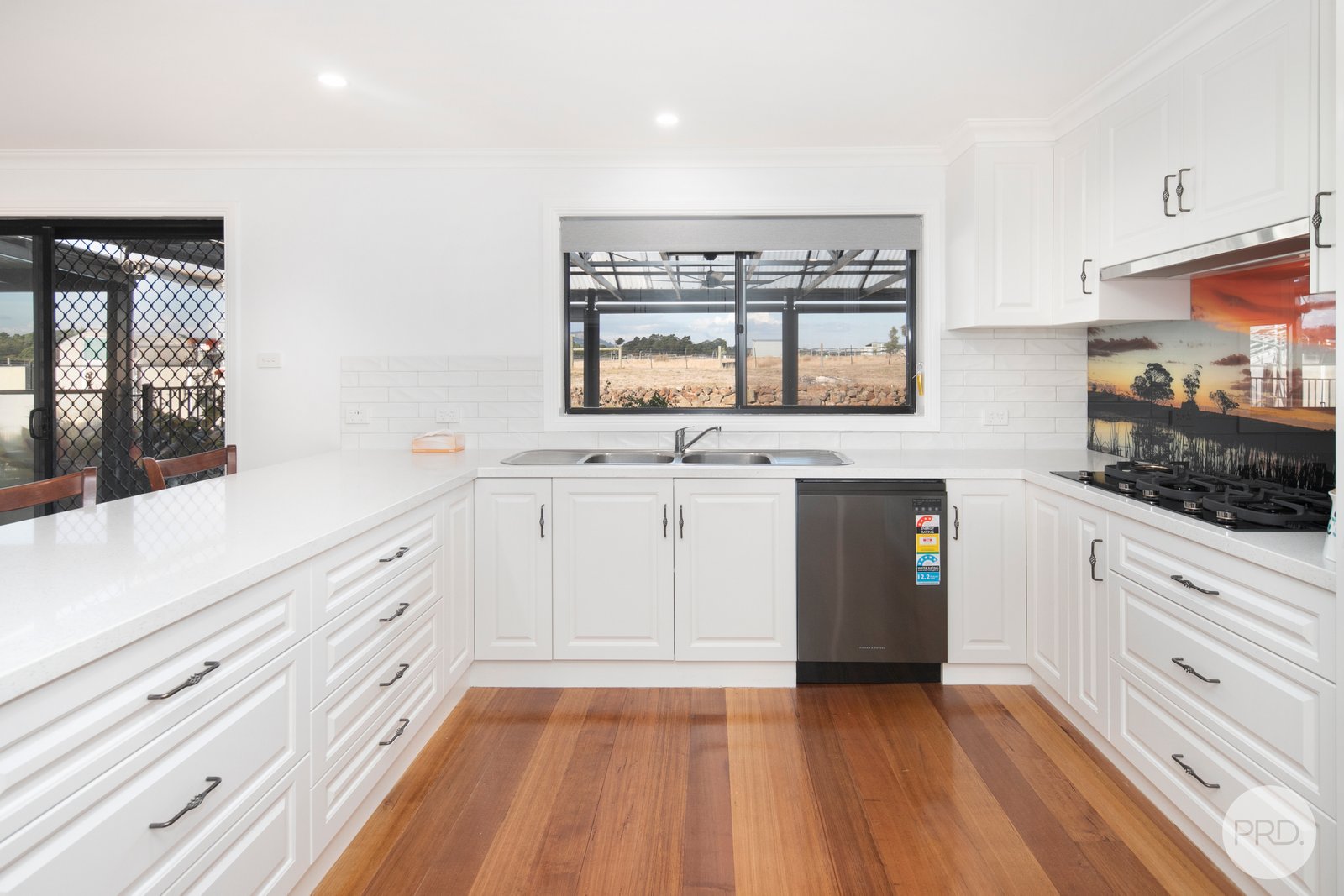 14 Chalk Hill Lane SCOTCHMANS LEAD 6