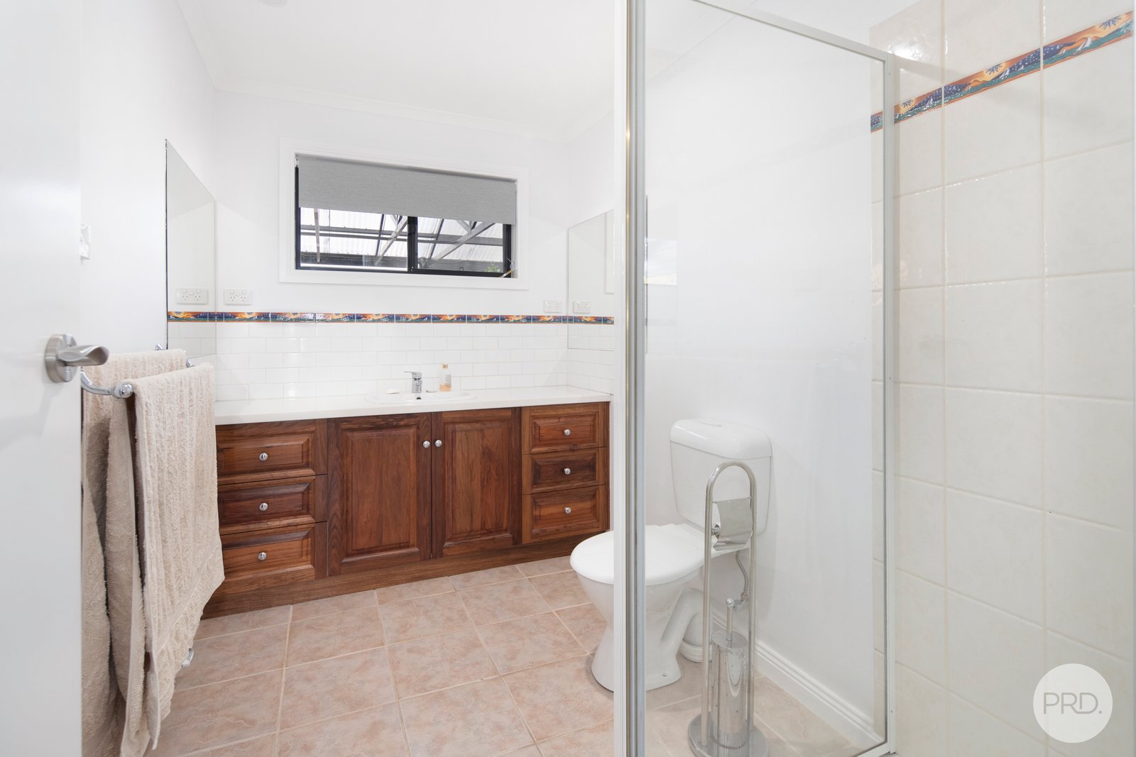 14 Chalk Hill Lane SCOTCHMANS LEAD 9