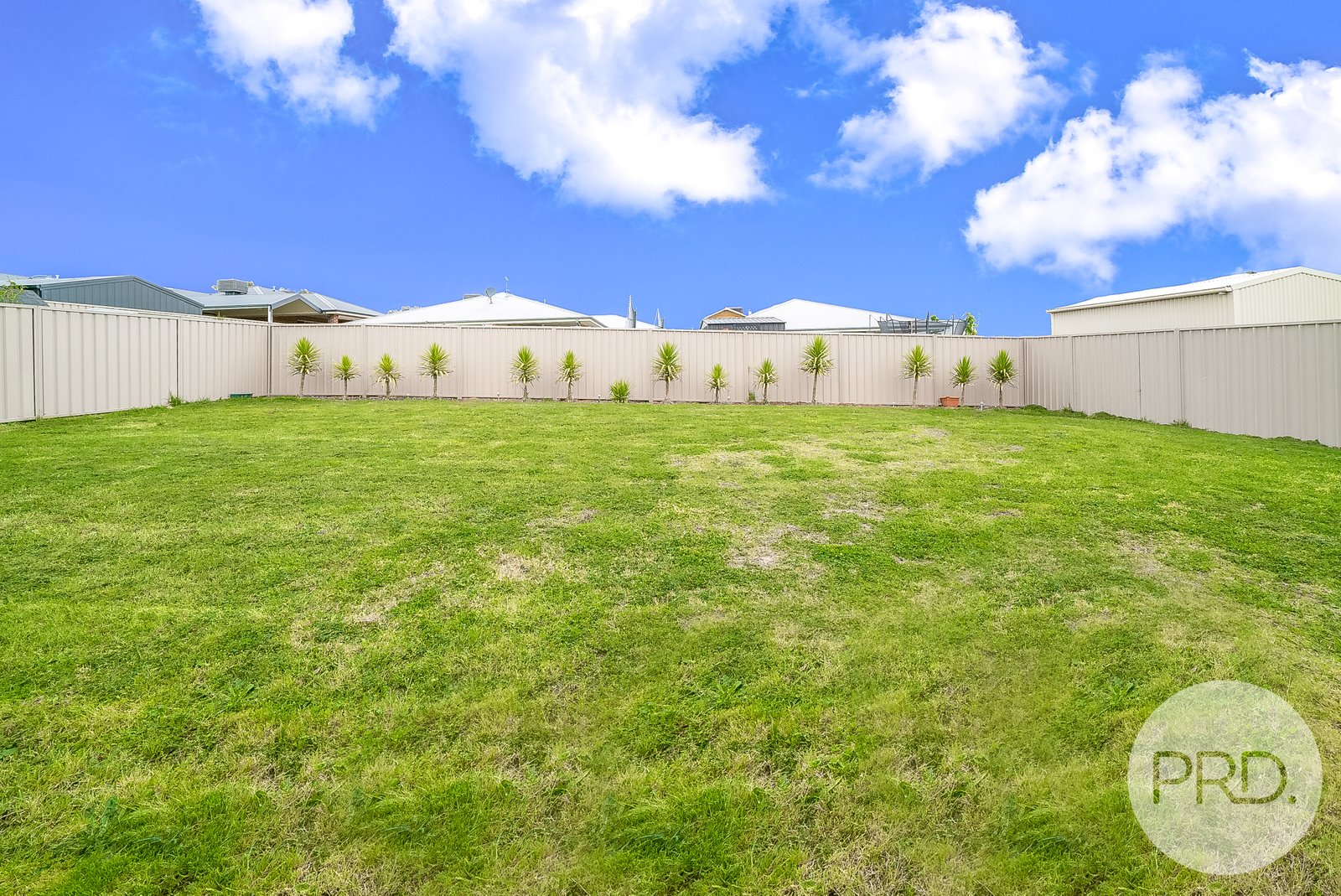 14 Charlton Street BOOROOMA 13