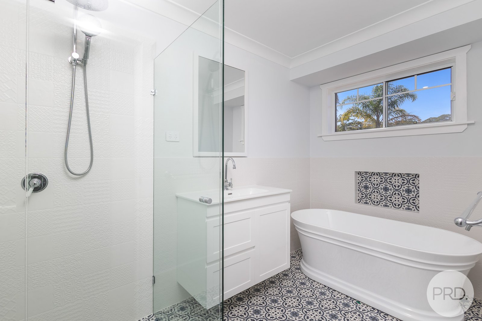 14 Charthouse Avenue CORLETTE 11