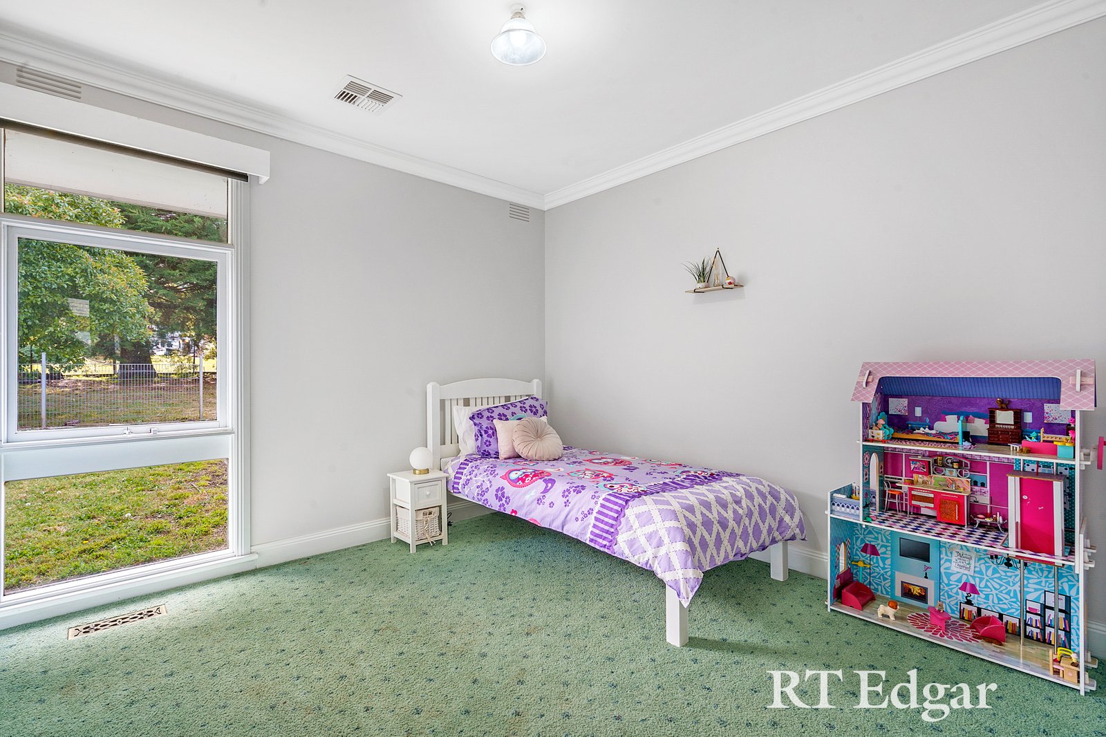 Real Estate and Property in 14 Cherry Lane, Gisborne, VIC
