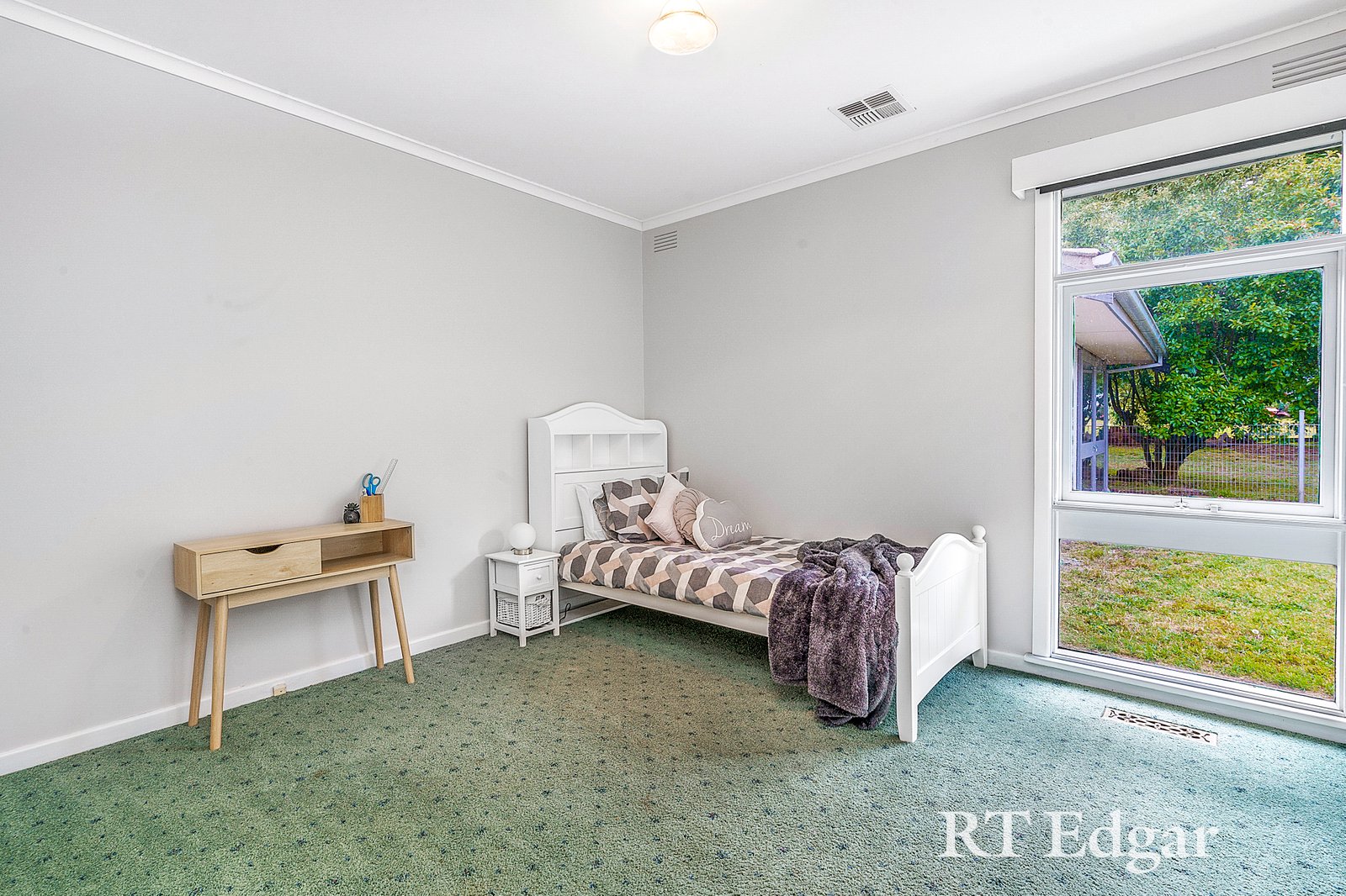 Real Estate and Property in 14 Cherry Lane, Gisborne, VIC