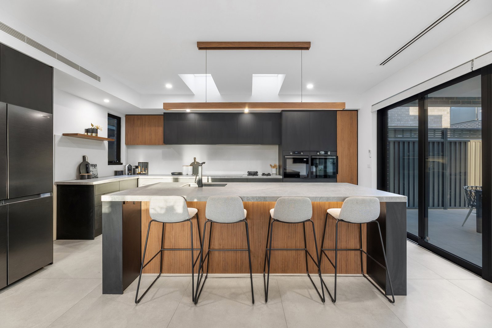 Gallery: 14 Chi Avenue