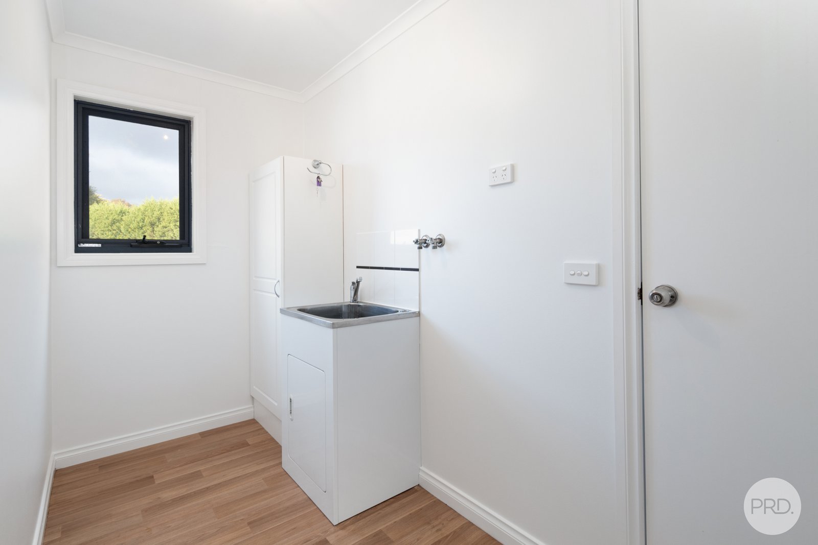 14 Church Parade KINGSTON 8